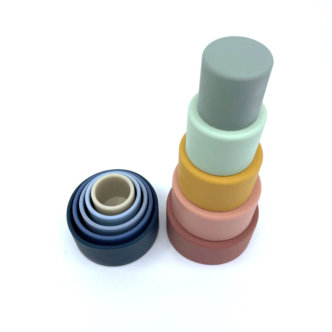 SILICONE STACKING CUPS - 2 COLOURS